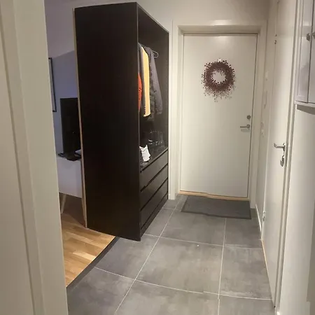 2 Roms Leilighet M/parkering I Garasje Til Leie ترومسو